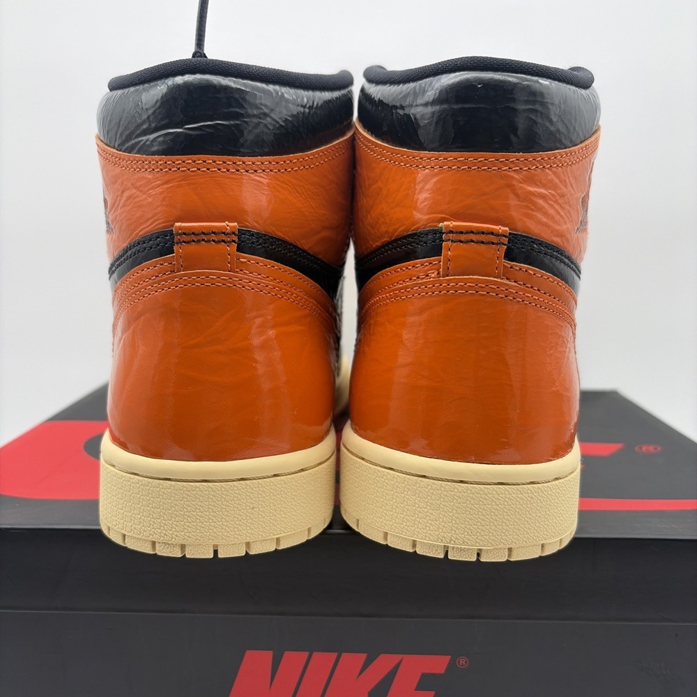 Size 9.5 - Jordan 1 Retro OG High Shattered Backboard 3.0 (555088-028) - Picture 4 of 10